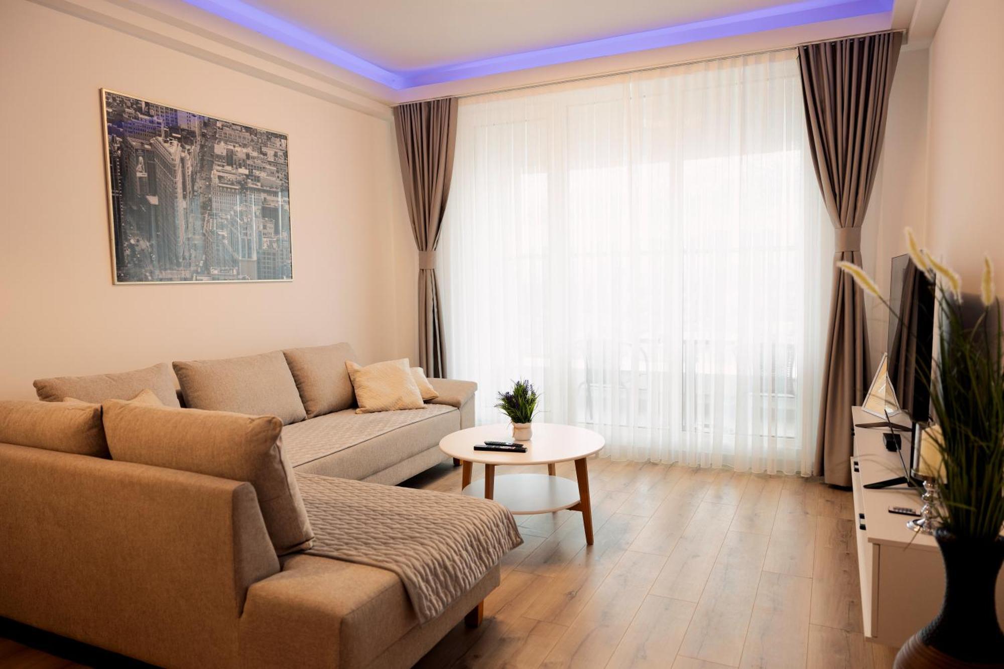 33Rd Floor Twin Apartments In Cevahir Sky City Complex With Pool, Spa, Fitness And Parking Included In Price Scopia Exterior foto