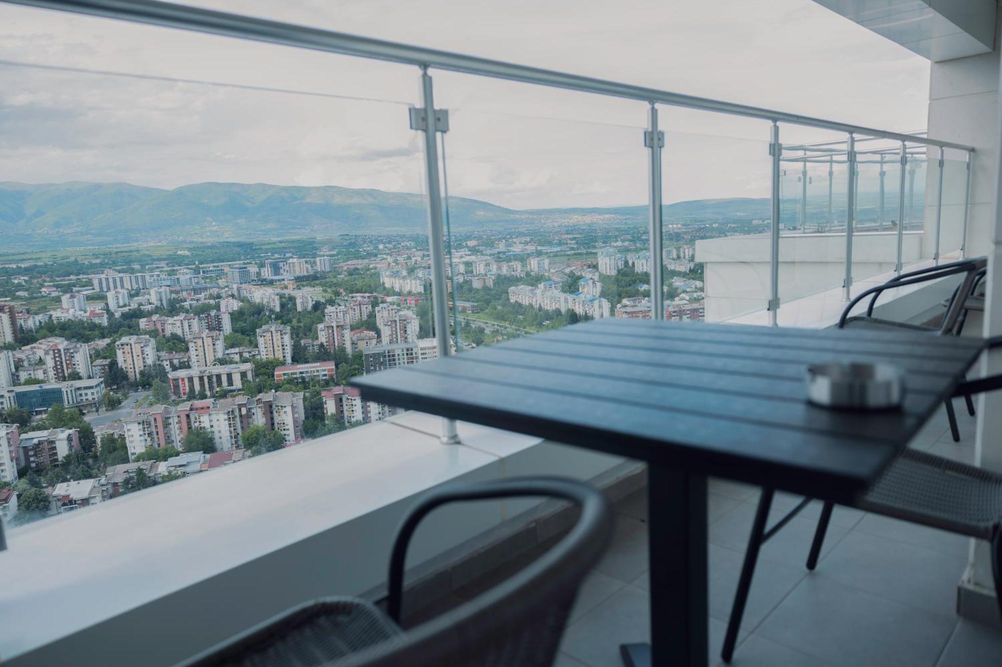 33Rd Floor Twin Apartments In Cevahir Sky City Complex With Pool, Spa, Fitness And Parking Included In Price Scopia Exterior foto