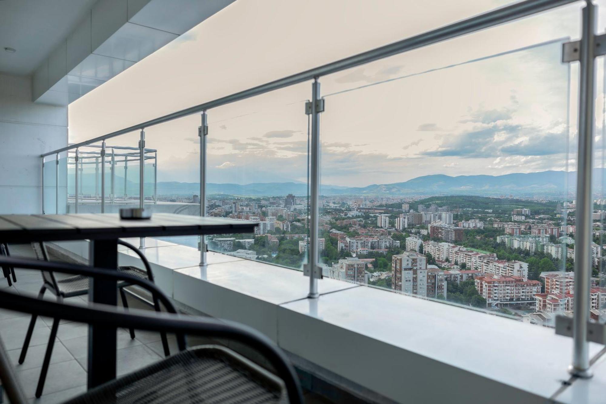 33Rd Floor Twin Apartments In Cevahir Sky City Complex With Pool, Spa, Fitness And Parking Included In Price Scopia Exterior foto